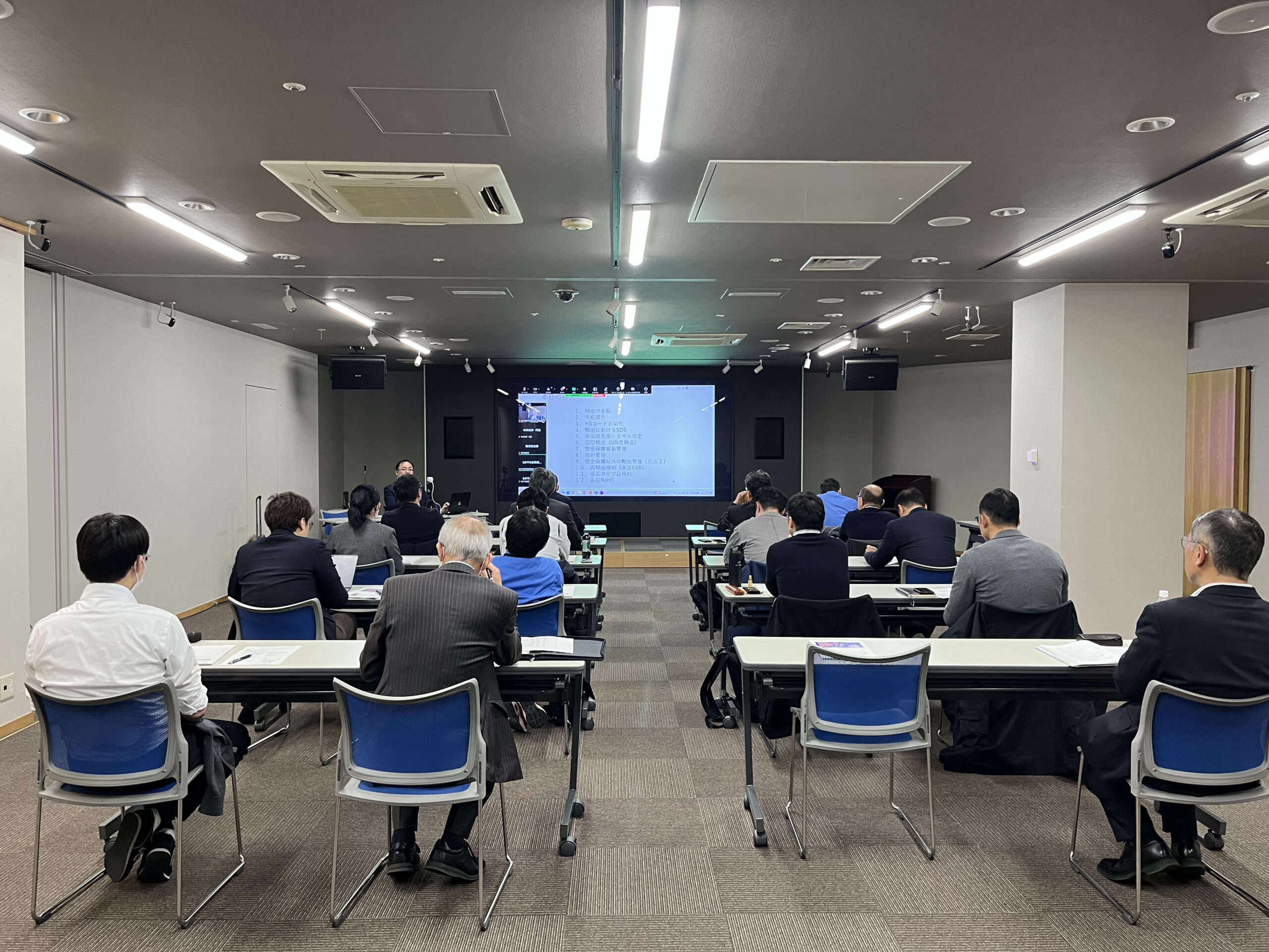 リアル会場での参加の様子